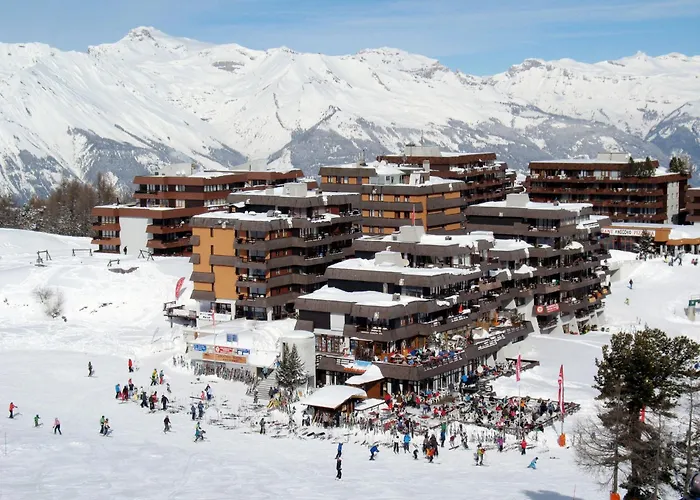 Greppon 111 By Interhome レ・コロン